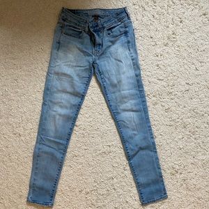 American Eagle size 2 short light jean jeggings.